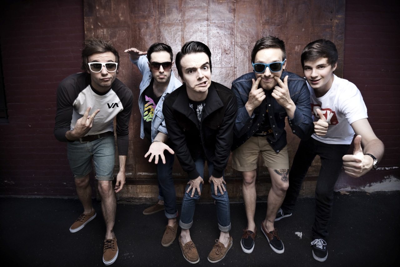 Drummer stapt uit Chunk! No, Captain Chunk!