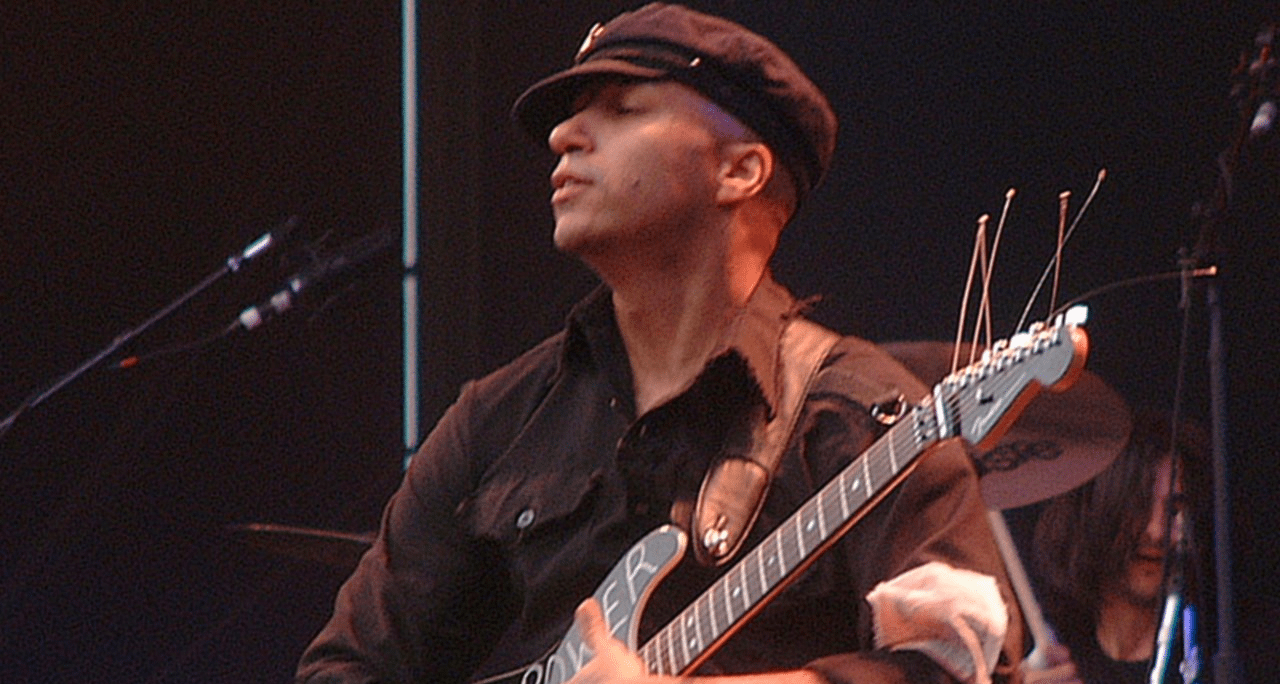 Tom Morello (RATM) werkt met Knife Party