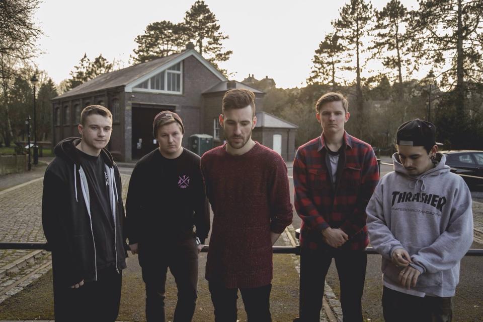 Blood Youth streamt EP