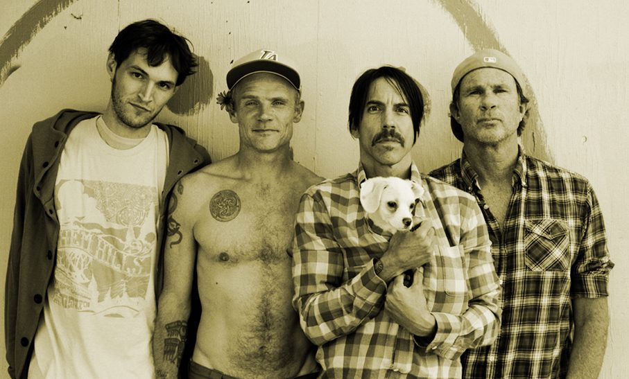 Red Hot Chili Peppers frontman naar ziekenhuis gebracht