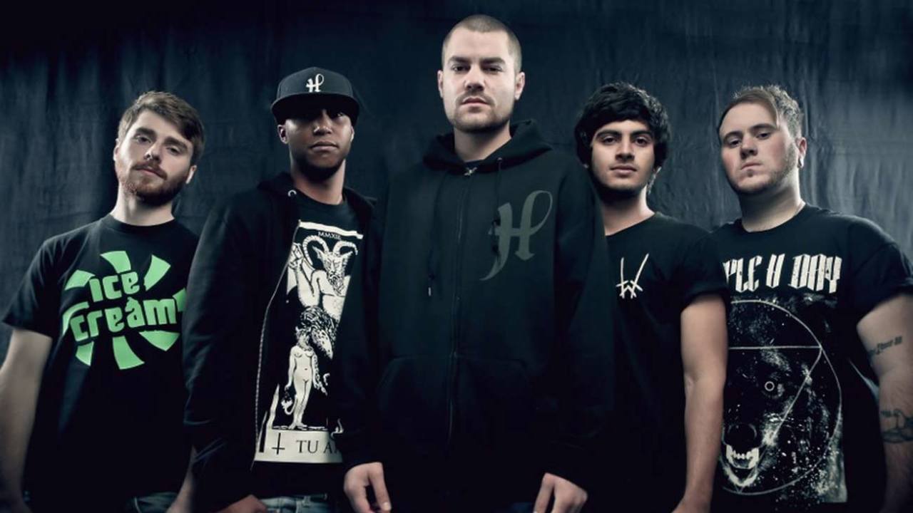 Hacktivist streamt album