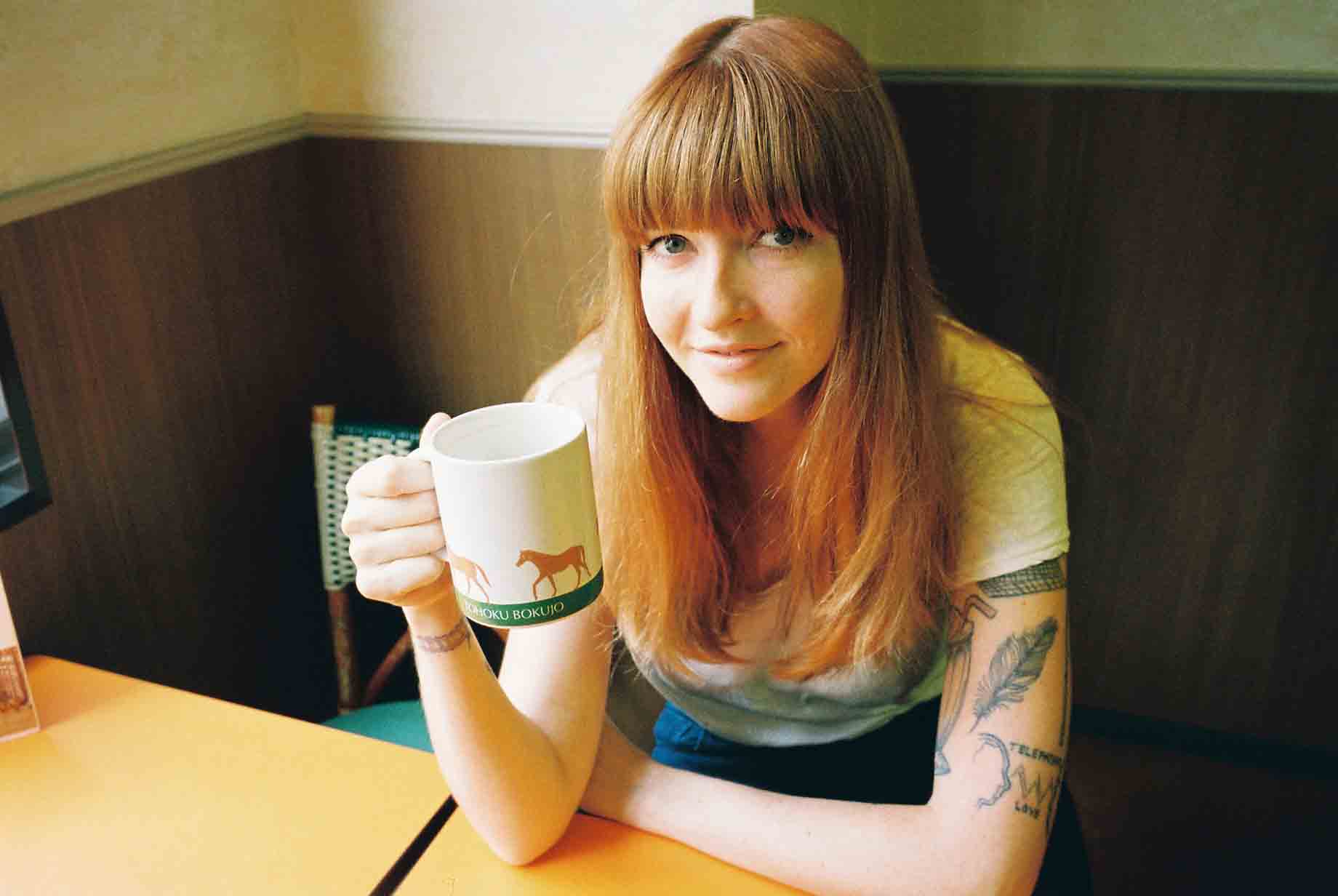 Katy Goodman (La Sera) kondigt punk cover album aan