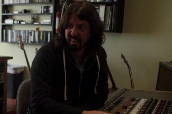 Dave Grohl over eerste nummer: “I don’t think my balls had dropped yet”